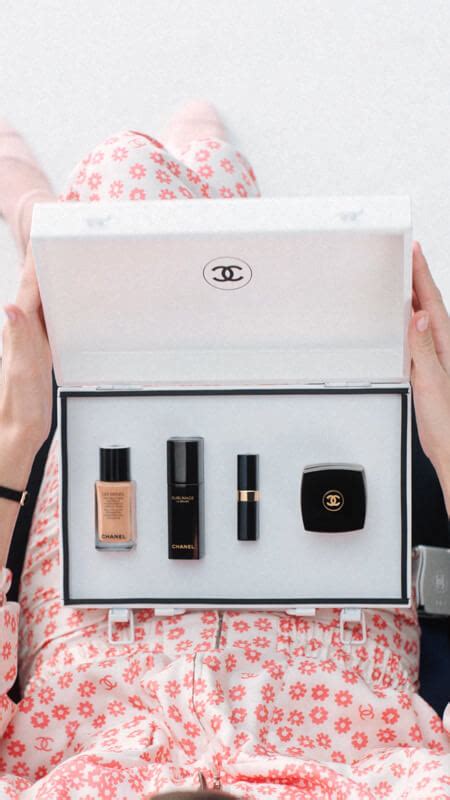 chanel essentials|Meer.